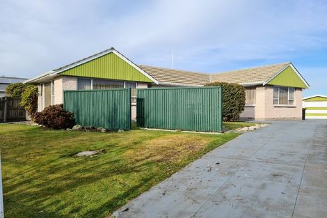 Photo of property in 33 Warren Crescent, Hillmorton, Christchurch, 8025