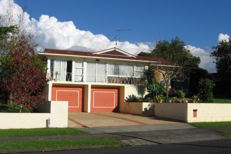 Photo of property in 13 Sea Spray Drive, Bucklands Beach, Auckland, 2012