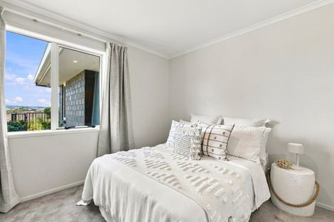 Photo of property in 3 Carex Close, Pyes Pa, Tauranga, 3112