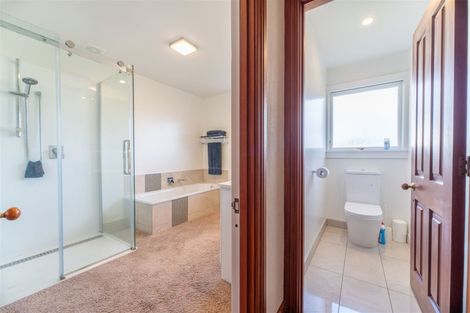 Photo of property in 100 Cox Street, Geraldine, 7930