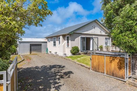 Photo of property in 33 Martin Road, Paraparaumu Beach, Paraparaumu, 5032