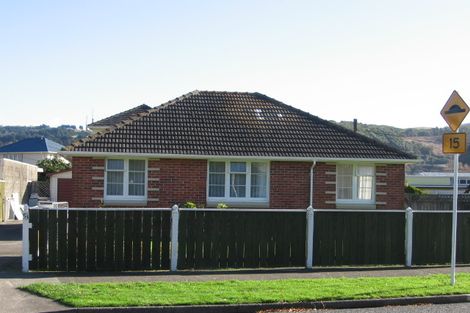 Photo of property in 53 Petherick Street, Taita, Lower Hutt, 5011