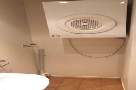 Photo of property in 102/2 Armoy Drive, East Tamaki, Auckland, 2016