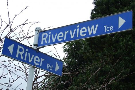 Photo of property in 30 Riverview Terrace, Fairfield, Hamilton, 3214