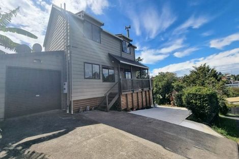 Photo of property in 2/29 Kemp Road, Massey, Auckland, 0614