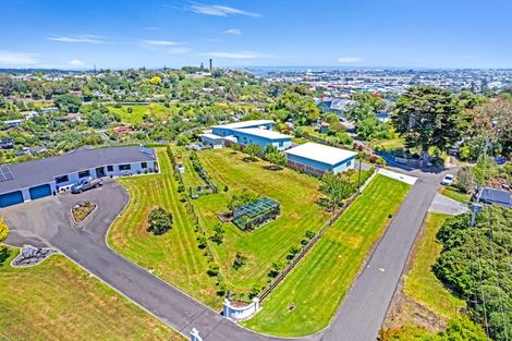 Photo of property in 36 Shakespeare Road, Bastia Hill, Whanganui, 4500