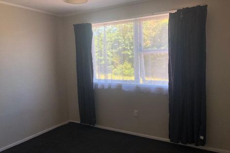 Photo of property in 28 Invergarry Road, Hilltop, Taupo, 3330