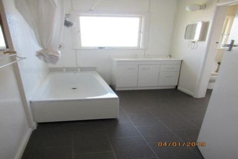 Photo of property in 122 Waimea Road, Nelson South, Nelson, 7010