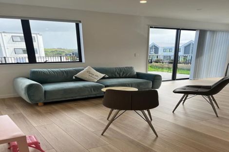 Photo of property in 2 Porowha Road, Westgate, Auckland, 0814