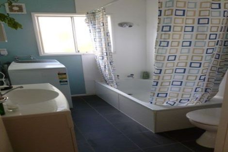 Photo of property in 2/196 Cecil Road, Wilton, Wellington, 6012