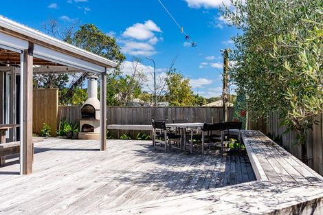 Photo of property in 873 Cove Road, Waipu, 0582