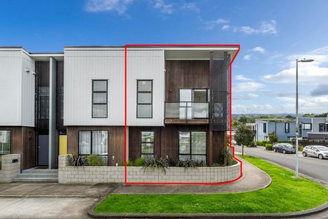 Photo of property in 2 Chaffinch Road, Hobsonville, Auckland, 0616