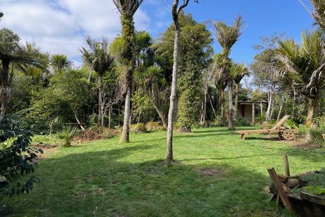 Photo of property in 115-117 Anawhata Road, Anawhata, Auckland, 0772