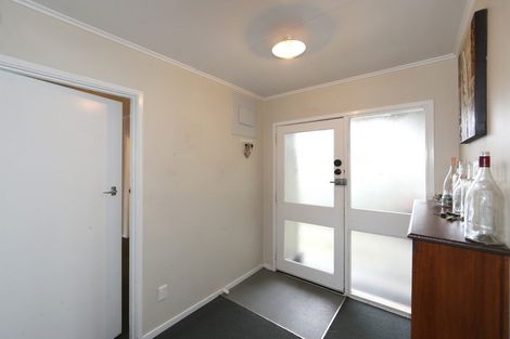 Photo of property in 28 Cartier Crescent, Flaxmere, Hastings, 4120