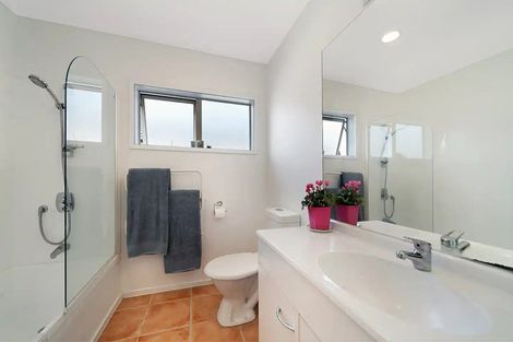 Photo of property in 10/103 Swanson Road, Henderson, Auckland, 0610