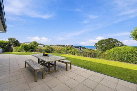 Photo of property in 33 Lax Crescent, Leigh, 0985