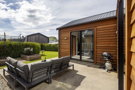 Photo of property in 23 Lauder Street, Lake Hayes, Queenstown, 9304