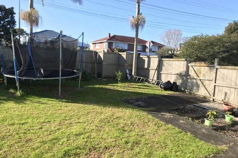 Photo of property in 385 Mount Albert Road, Mount Roskill, Auckland, 1041