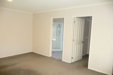 Photo of property in 6 Pennygale Close, Flat Bush, Auckland, 2016