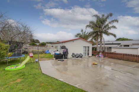 Photo of property in 66 Robinson Road, Whitianga, 3510