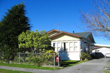 Photo of property in 14 Frickleton Street, Greymouth, 7805