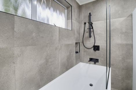 Photo of property in 3 Hill Court, Awapuni, Palmerston North, 4412