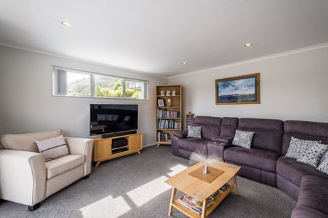 Photo of property in 4a Rutland Street, Picton, 7220