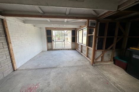 Photo of property in 105 Brandon Street, Featherston, 5710