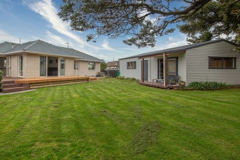 Photo of property in 10 Lomax Place, Islington, Christchurch, 8042