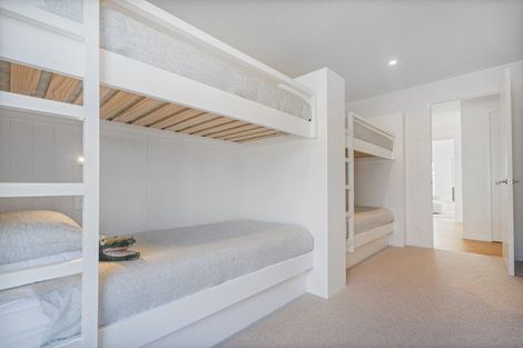 Photo of property in 26 Awatea Drive, Whitianga, 3510