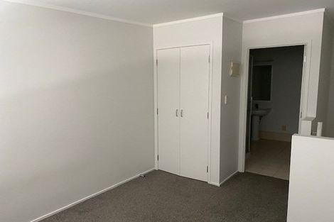 Photo of property in 24b/30 Westward Ho, Glen Eden, Auckland, 0602