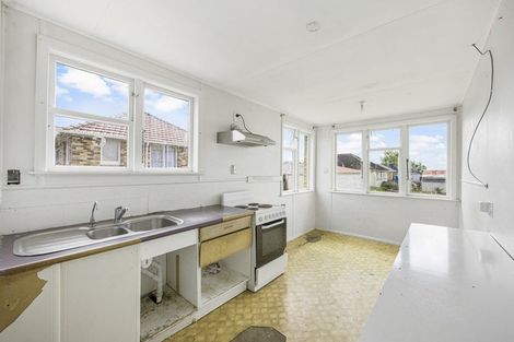 Photo of property in 19 Te Wheoro Street, Meremere, Mercer, 2474