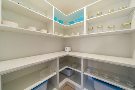 Photo of property in 126 Silverstream Road, Crofton Downs, Wellington, 6035