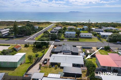 Photo of property in 174b Seaforth Road, Waihi Beach, 3611
