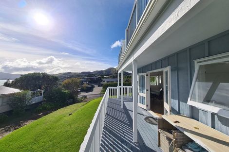 Photo of property in 12 Torehina Heights, Amodeo Bay, Coromandel, 3584