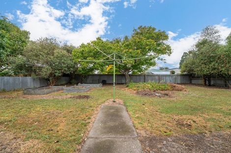 Photo of property in 19 Exeter Street, Waimate, 7924