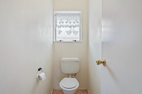 Photo of property in 2/14 Bellville Drive, Clendon Park, Auckland, 2103