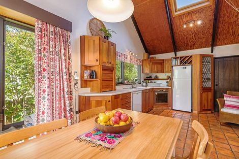 Photo of property in 36 Clifton Terrace, Fitzherbert, Palmerston North, 4410