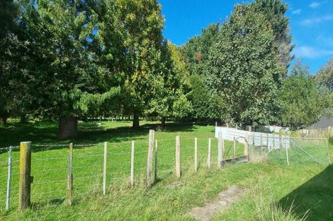 Photo of property in 100 Mcleavey Road, Ohau, Levin, 5570