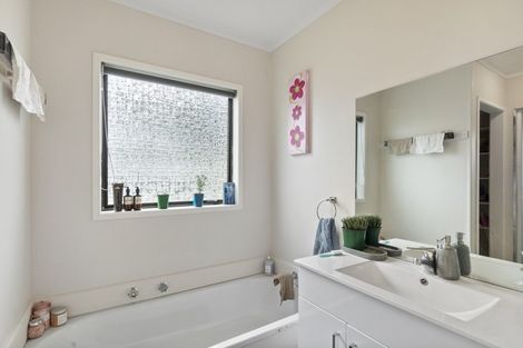 Photo of property in 71a Braid Road, St Andrews, Hamilton, 3200