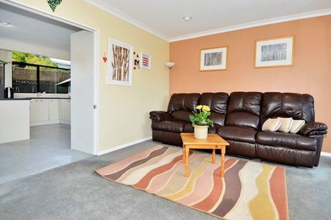 Photo of property in 1/94 Jutland Road, Hauraki, Auckland, 0622