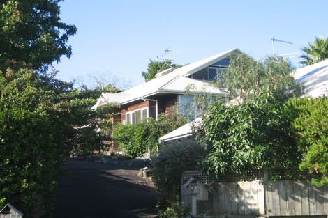 Photo of property in 33 Rutherford Terrace, Meadowbank, Auckland, 1072