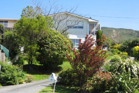 Photo of property in 17 Durham Street, Picton, 7220