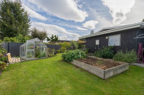 Photo of property in 27 Henry Street, Te Anau, 9600