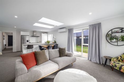 Photo of property in 39 Blue Jacket Drive, Halswell, Christchurch, 8025