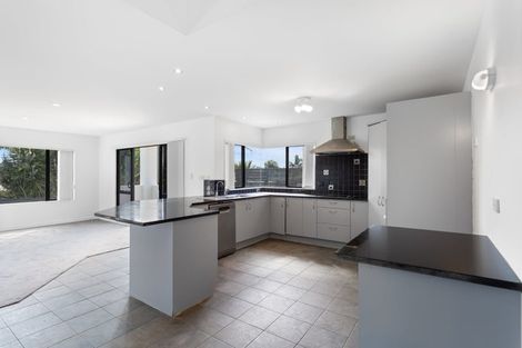 Photo of property in 26 Lamia Place, The Gardens, Auckland, 2105