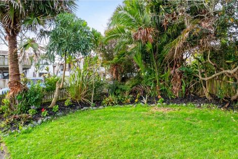 Photo of property in 48 Zita Maria Drive, Massey, Auckland, 0614