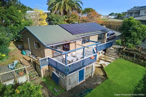 Photo of property in 2b Collingwood Road, Waiuku, 2123