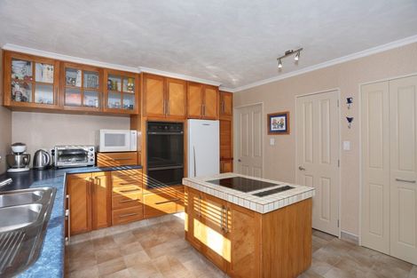 Photo of property in 70 Fairview Avenue, Feilding, 4702