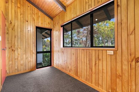 Photo of property in 158 Mcleod Road, South Head, Helensville, 0874